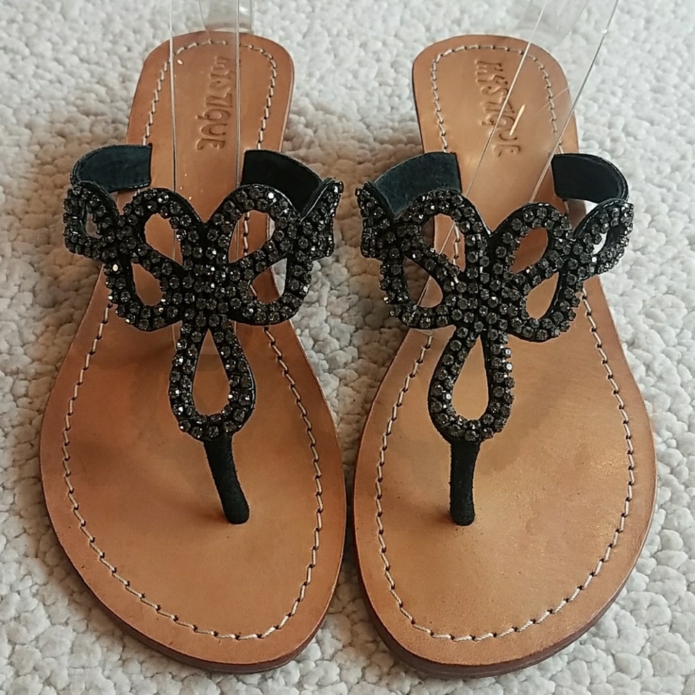 Mystique Boutique | Black | Rhinestone | Wedge